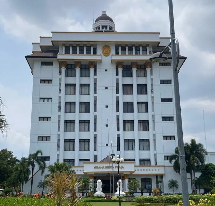 Penangkapan Bupati Ponorogo dalam Operasi Tangkap Tangan 1 Penangkapan Bupati Ponorogo