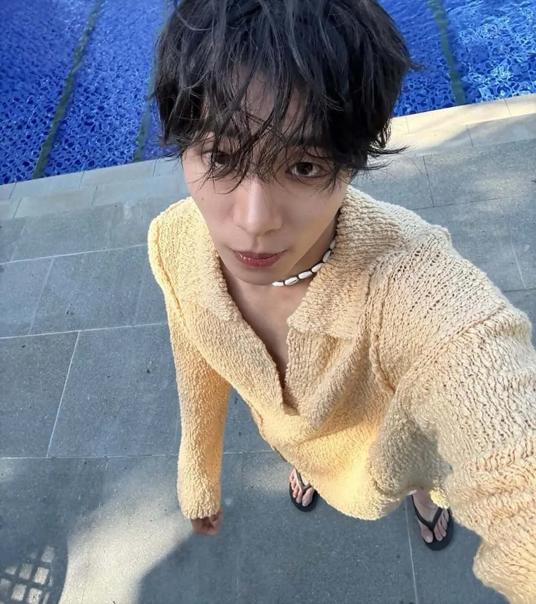 8 Potret Choo Young Woo di Bali 2025, Pemulihan Sambil Bekerja 1 8 Potret Choo Young Woo di Bali 2025, Pemulihan Sambil Bekerja