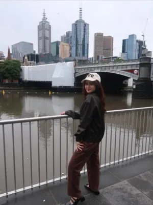 10 Foto Tissa Biani di Galeri dan Perpustakaan Melbourne