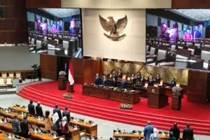 Detail Gaji Anggota DPR, Tunjangan, dan Insentif