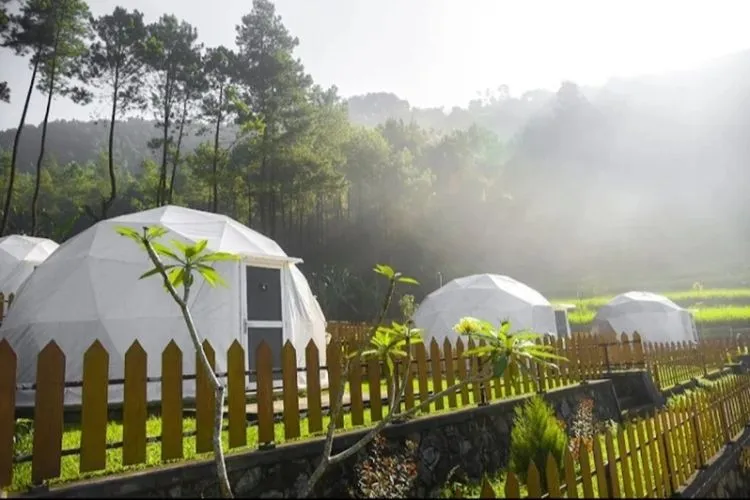 Ingin Healing dan Quality Time? Coba 2 Rekomendasi Glamping Keluarga Terbaik di Malang yang Nyaman! 1 Ingin Healing dan Quality Time? Coba 2 Rekomendasi Glamping Keluarga Terbaik di Malang yang Nyaman!