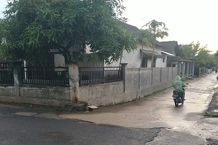 Sungai Kediri Meluap, 62 Keluarga Terdampak Banjir 1 Sungai Kediri Meluap, 62 Keluarga Terdampak Banjir