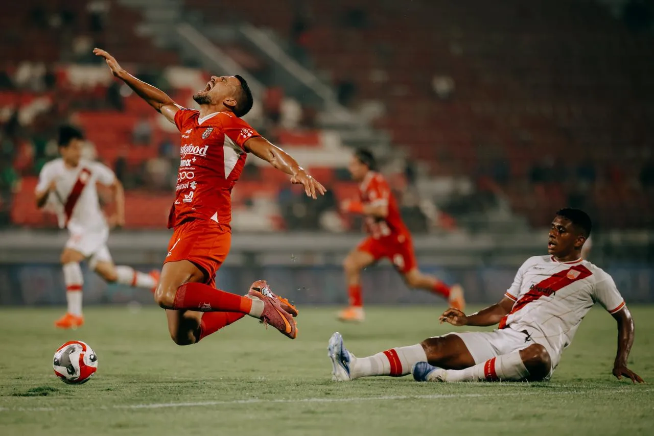 Johnny Jansen Kehcewa Berat, Bali United Gagal Menang Meski Tampil Menawan 1 Johnny Jansen Kehcewa Berat, Bali United Gagal Menang Meski Tampil Menawan