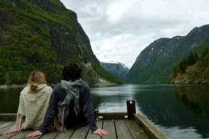 5 Tanda INFJ Suka Padamu yang Jarang Terlihat, Tapi Bikin Hati Meleleh!