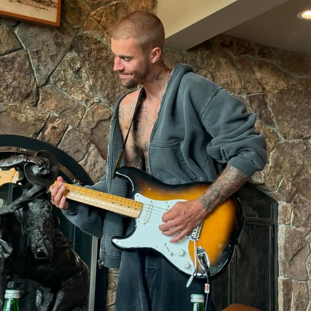 5 Lagu Justin Bieber yang Viral di TikTok, Termasuk DAISIES! 1 5 Lagu Justin Bieber yang Viral di TikTok, Termasuk DAISIES!