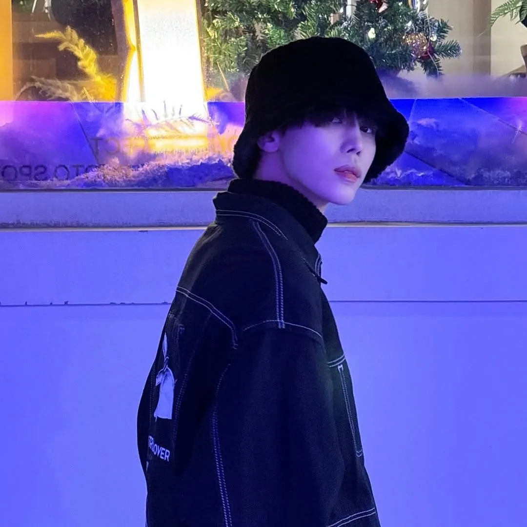 Tiga Bintang K-pop Masuk Wamil November 2025 1 Tiga Bintang K-pop Masuk Wamil November 2025