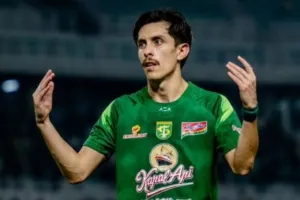 Francisco Rivera Denda 10 Juta dan Dilarang Main 2 Laga Bersama Persebaya Surabaya