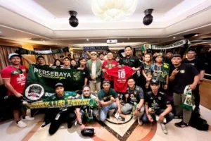 Menuju 100 Tahun! Janji Azrul Ananda ke Bonek, Juara Liga Indonesia