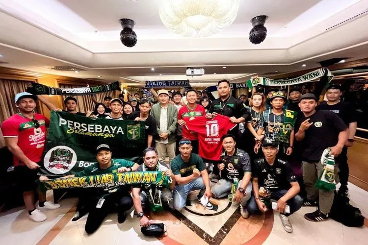 Menuju 100 Tahun! Janji Azrul Ananda ke Bonek, Juara Liga Indonesia