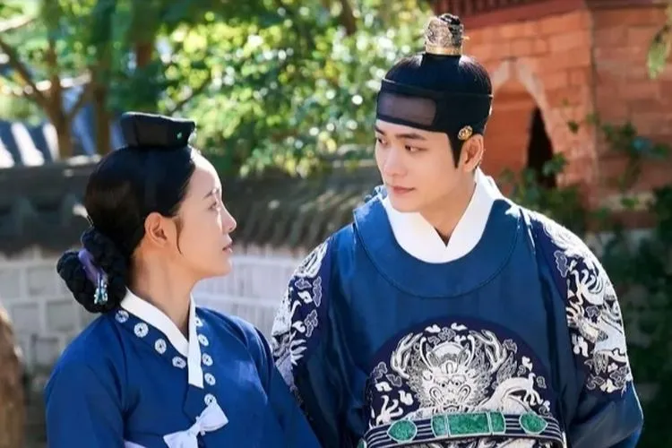 Mengintip Aksi Kim Se Jeong sebagai Selir di Drama Moon River