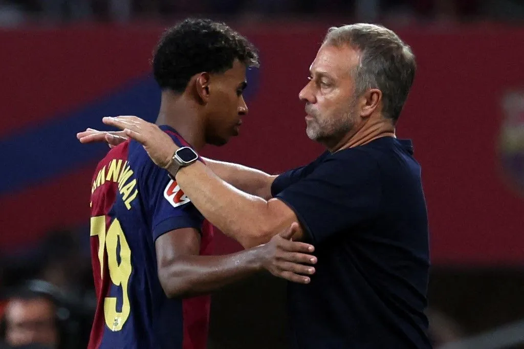 Pesan Spesial Hansi Flick untuk Lamine Yamal Pasca Putus Cinta dan Bawa Barcelona Kalahkan Elche 1 Pesan Spesial Hansi Flick untuk Lamine Yamal Pasca Putus Cinta dan Bawa Barcelona Kalahkan Elche