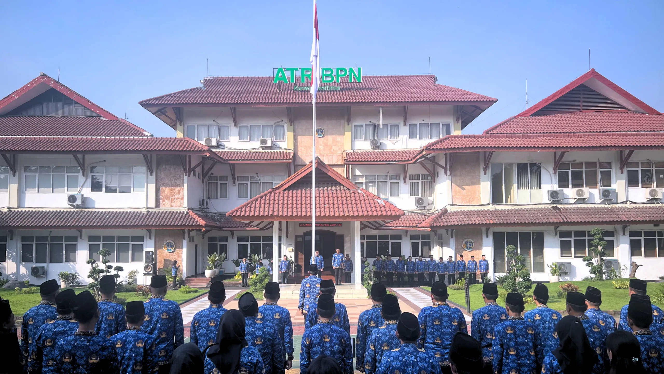 Penyerahan 16 Sertipikat Aset Strategis di Jawa Timur di Momen Gemapatas 1 Penyerahan 16 Sertipikat Aset Strategis di Jawa Timur di Momen Gemapatas