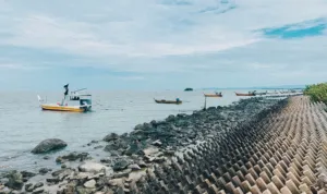 Ban Pecah view Kuala Kurau in Perak 1024x768 1