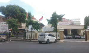 Ketua DPRD Gresik Tenaga Outsourcing,