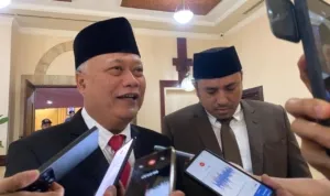 IMG-20251119-WA0025 Sekretaris Daerah Kota Surabaya Lilik Arijanto
