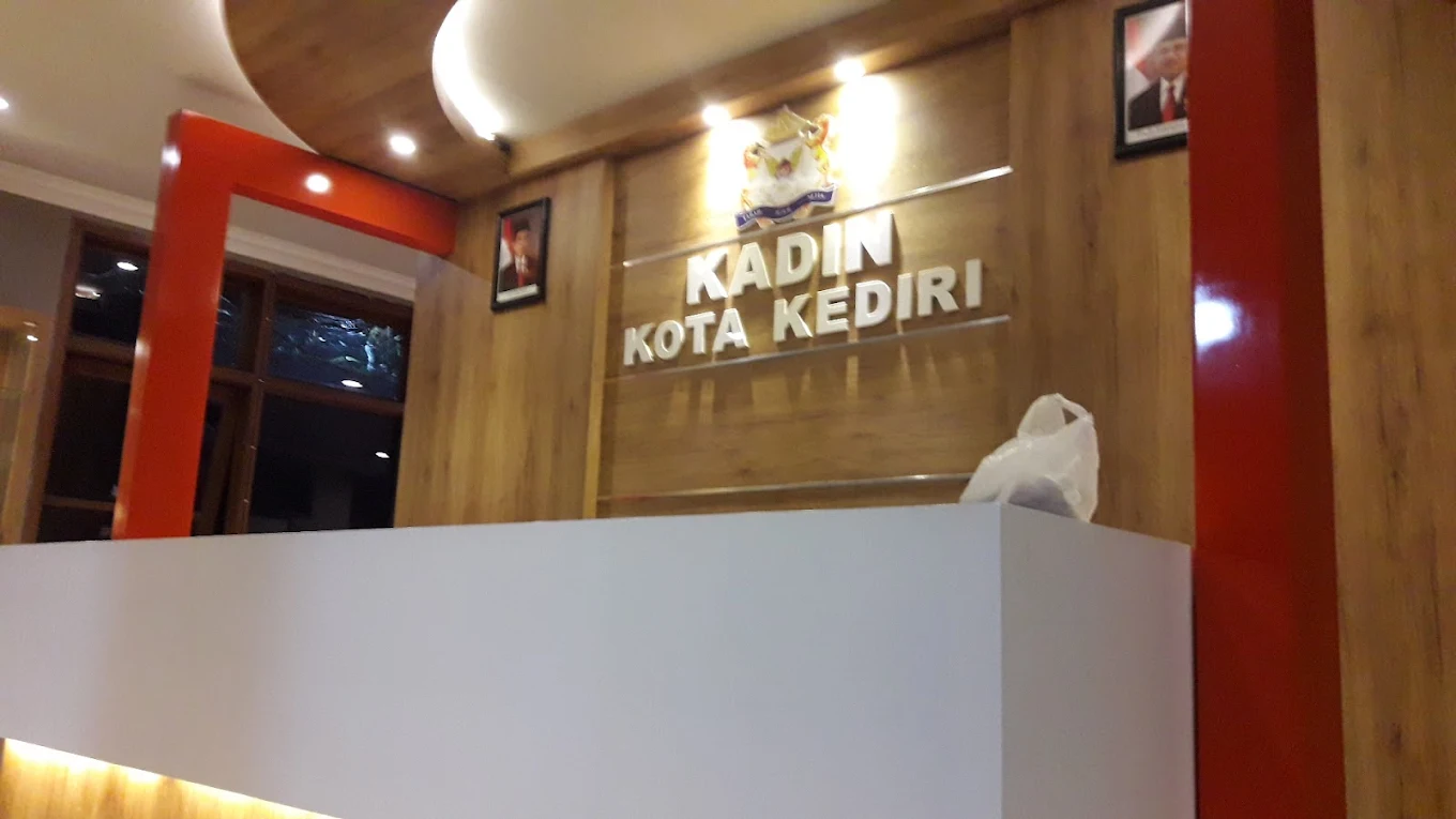 Prestasi Kota Kediri dalam Festival Ekspor 2025, Komitmen Mbak Wali Dorong IKM Menjelajah Pasar Global 1 Festival Ekspor 2025