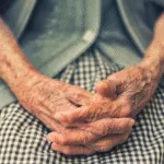 Nenek Siamah di Jember