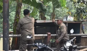 Penertipan Jalan Johar Jalan Sulung 1