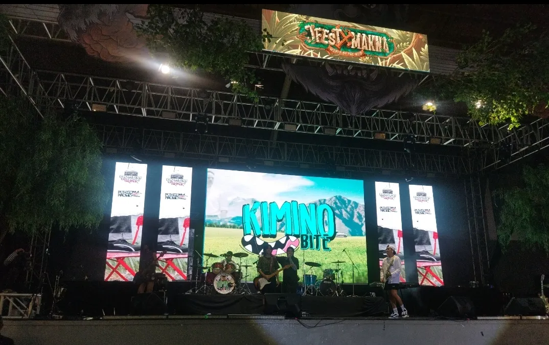 Drummer Ficko Erdiftho Band Kimino Bite Tampil Enerjik di JFeste X Mania Jatim Expo 1 Drummer Ficko Erdiftho Band Kimino Bite Tampil Enerjik di JFeste X Mania Jatim Expo