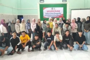 Kalaborasi TNI-Polri Dampingi Pasangan Muda di Trenggalek