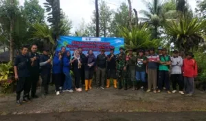 TNI–Pemda Trenggalek Hijaukan Kawasan Bukit Jatuh