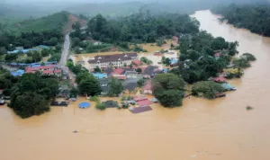 banjir banjir jember
