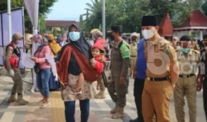 operasi-Pasar-migor1.jpg operasi Pasar migor1