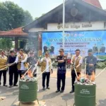 pemkab mojokerto bersama bea cukai sidoarjo musnahkan rokok dan miras ilegal senilai rp 193 miliar 20250521 214803