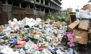 tumpukan-sampah.jpg tumpukan sampah
