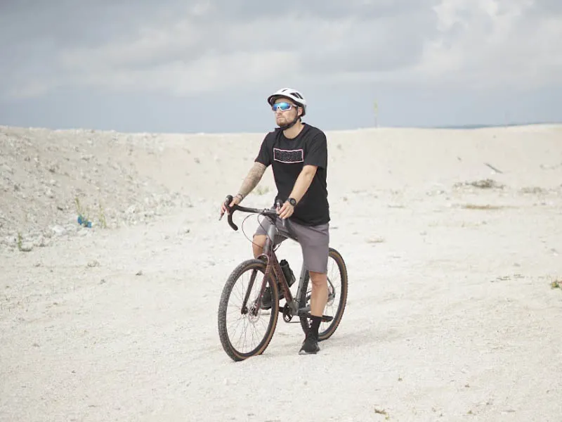 Identitas Pesepeda Tewas Usai Tabrak Bus yang Berhenti: Wakil Sekretaris SKK Migas 1 Identitas Pesepeda Tewas Usai Tabrak Bus yang Berhenti: Wakil Sekretaris SKK Migas