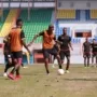Kondisi Pertandingan Babak I: Persela Lamongan Dominasi Permainan di Kandang Persipura, Skor Sementara 0-0
