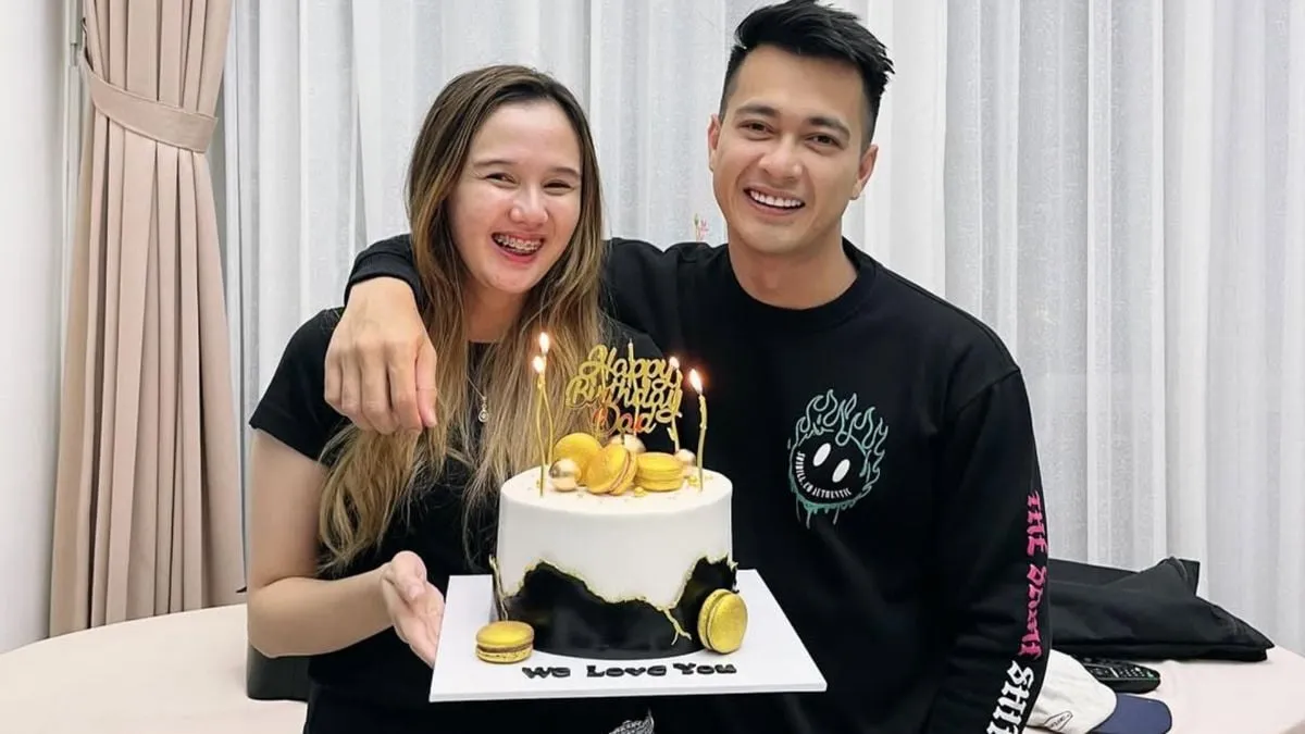 Kondisi Psikologis Meiza Aulia Coritha Pasca Perceraian dengan Eza Gionino 1 Kondisi Psikologis Meiza Aulia Coritha Pasca Perceraian dengan Eza Gionino