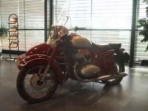 Prakiraan Cuaca Jawa Timur Pada 1 Desember 2025: Berawan Dominasi, Hujan Ringan hingga Petir di Beberapa Wilayah