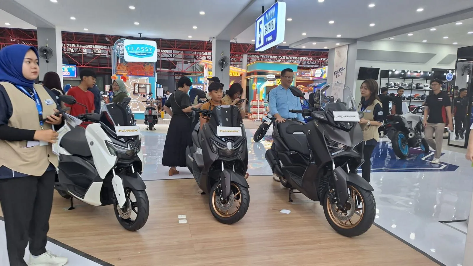 Motor Tetap Laku Di Tengah Tekanan Ekonomi, Ini Pandangan Yamaha 1 Motor Tetap Laku Di Tengah Tekanan Ekonomi, Ini Pandangan Yamaha