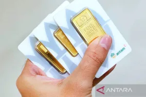 Harga Emas, Logam Mulia, dan Perak Antam Hari Ini 9 Desember 2025