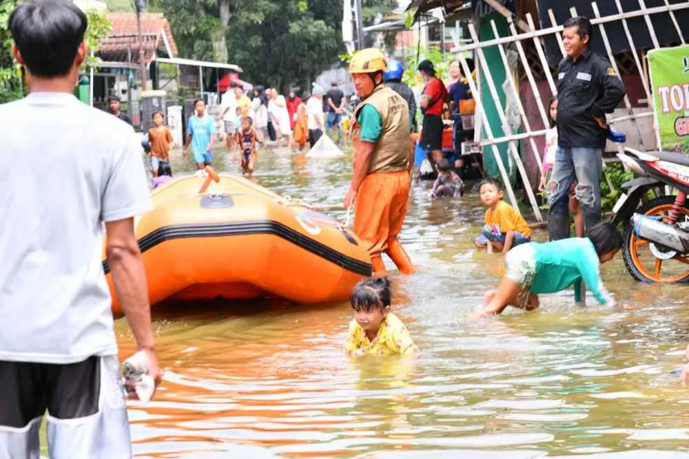 Bandung Terendam Banjir, Dedi Mulyadi Siap Ubah Tata Ruang