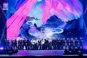 Lee Know Stray Kids Kena Cidera Saat MAMA Awards 2025, Ini Penyebabnya