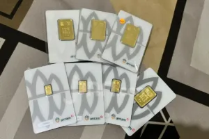 Harga Emas dan Perak Hari Ini 2 Desember 2025: Logam Mulia Stabil Produk Seri Khusus Naik Tipis