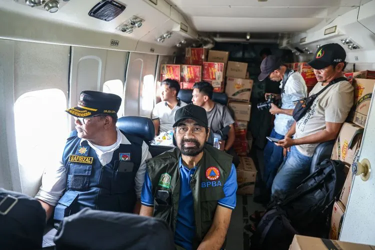 Membelajar dari Gubernur Aceh 1 Membelajar dari Gubernur Aceh