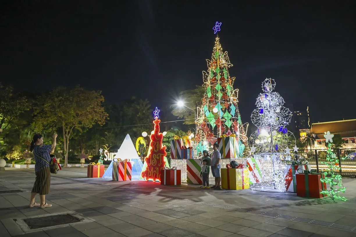 Tahun Baru di Surabaya Tanpa Kembang Api, Pengajian Gantikan Pesta, Solidaritas untuk Sumatera