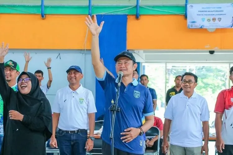 Kondisi Persela Mengkhawatirkan, Suporter Desak Yuhronur Ambil Langkah Tegas