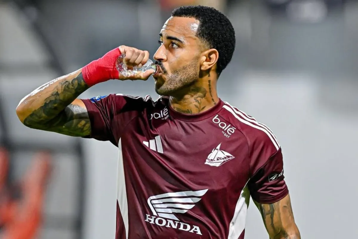 Mahar 3 rumor pemain Persebaya Surabaya tembus Rp 17,37 miliar, ada anak emas Bernardo Tavares! 1 Mahar 3 rumor pemain Persebaya Surabaya tembus Rp 17,37 miliar, ada anak emas Bernardo Tavares!