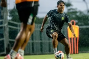 Jadwal laga tunda pekan ke-8 Super League 2025/2026: ujian berat Persebaya Surabaya di akhir tahun