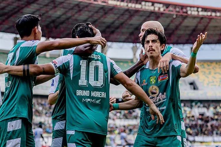 Uston Nawawi minta mental pemenang terus membara di skuad Persebaya Surabaya! Divaldo Alves kecewa berat