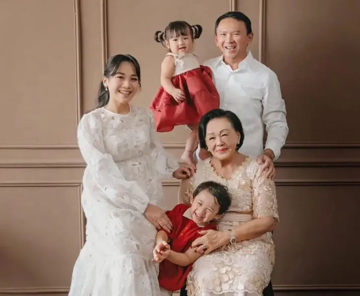 Ahok ,Puput Nastiti , Regina Welasih