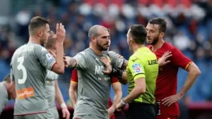 Roma Mengalahkan Genoa 3-1 dalam Laga Kembalinya De Rossi