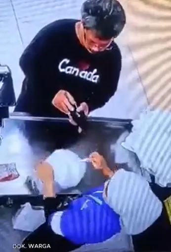 Dosen UIM Makasar Meludahi Kasir Swalayan