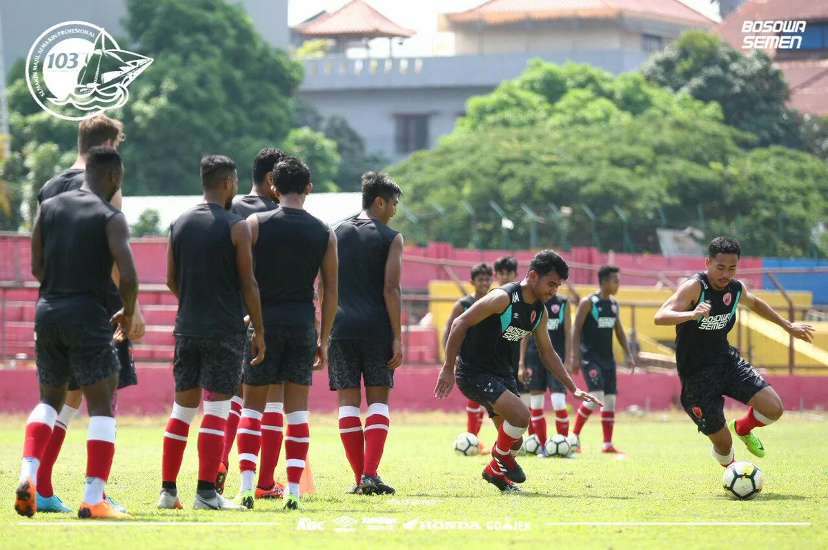 Peran Suporter dalam Laga PSM Makassar vs Persebaya Surabaya, Harapan Tinggi Tomas Trucha