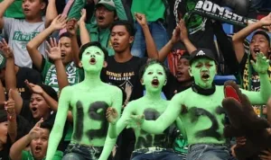 Bonek, Bonita, Pelatih Persebaya, Bernardo Tavares