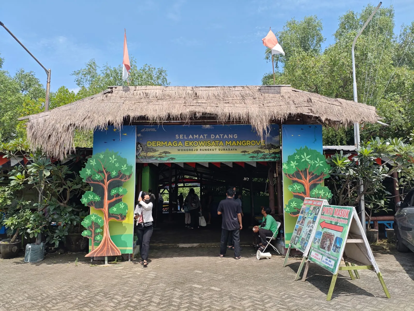 Pengunjung Kebun Raya Mangrove Surabaya Naik, DPRD Soroti Kontribusi PAD yang Dinilai Belum Optimal